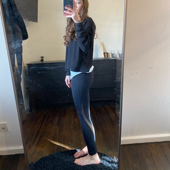 Lululemon leggings - Picture 3 of 3